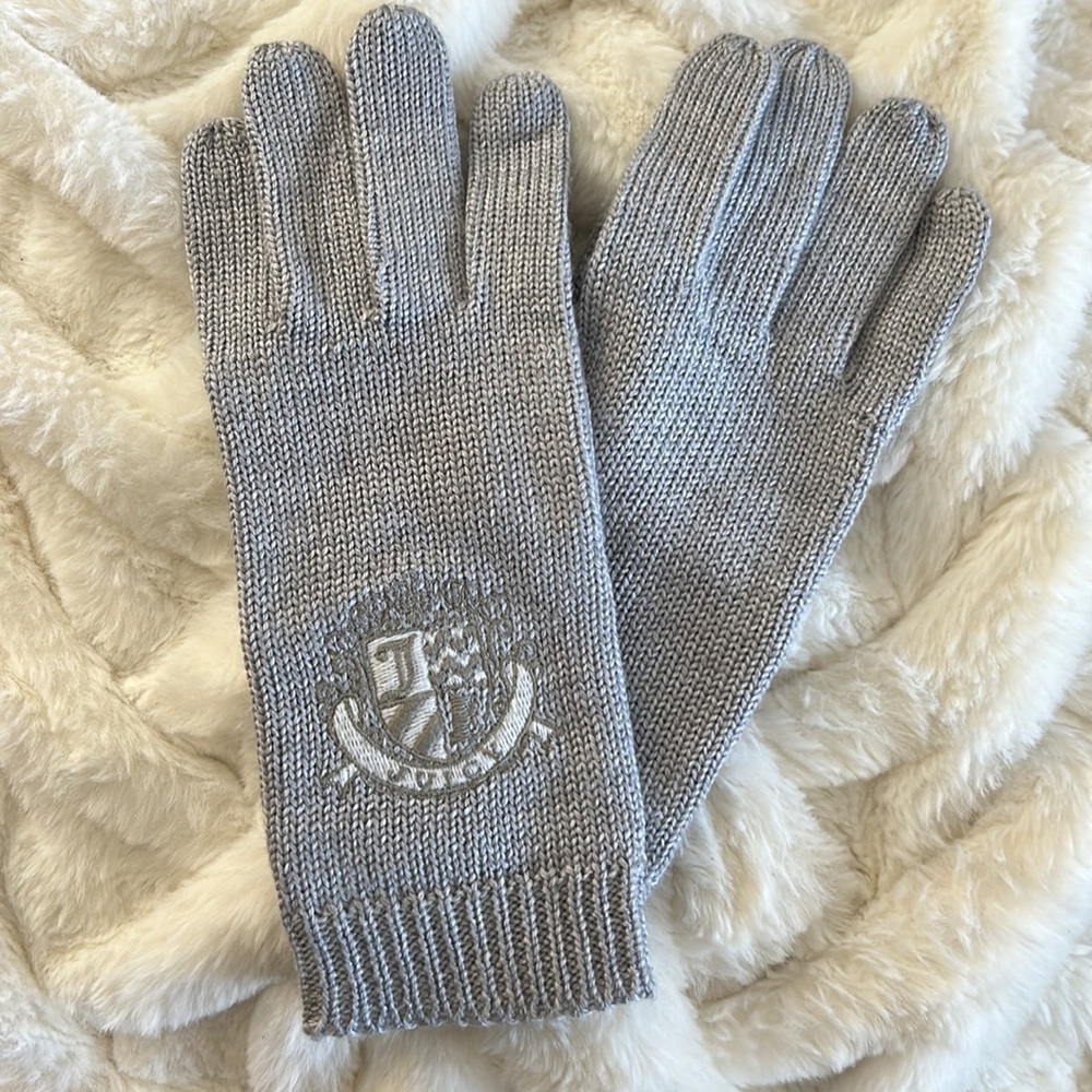 Juicy Couture gloves